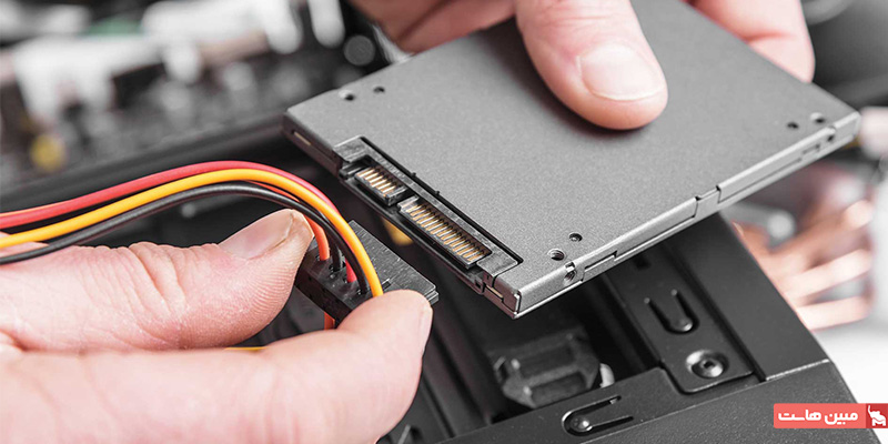 جا زدن یک هارد اس اس دی در سرور